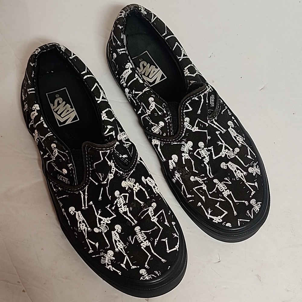 Vans Off The Wall Black & White Skeleton Size 5 Kids Shoes HALLOWEEN SCARY BOO!